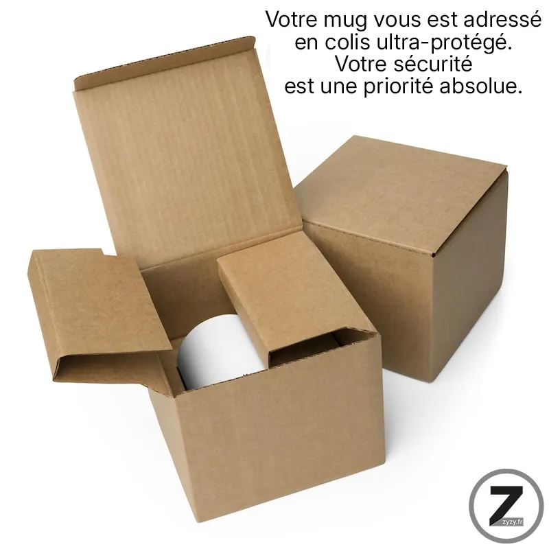 Emballage du mug connasse mais avec classe dans une boîte de transport protectrice. Mug Connasse mais avec classe dans son emballage de protection